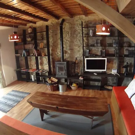 La Coral De Sanabria Tatil Evi *